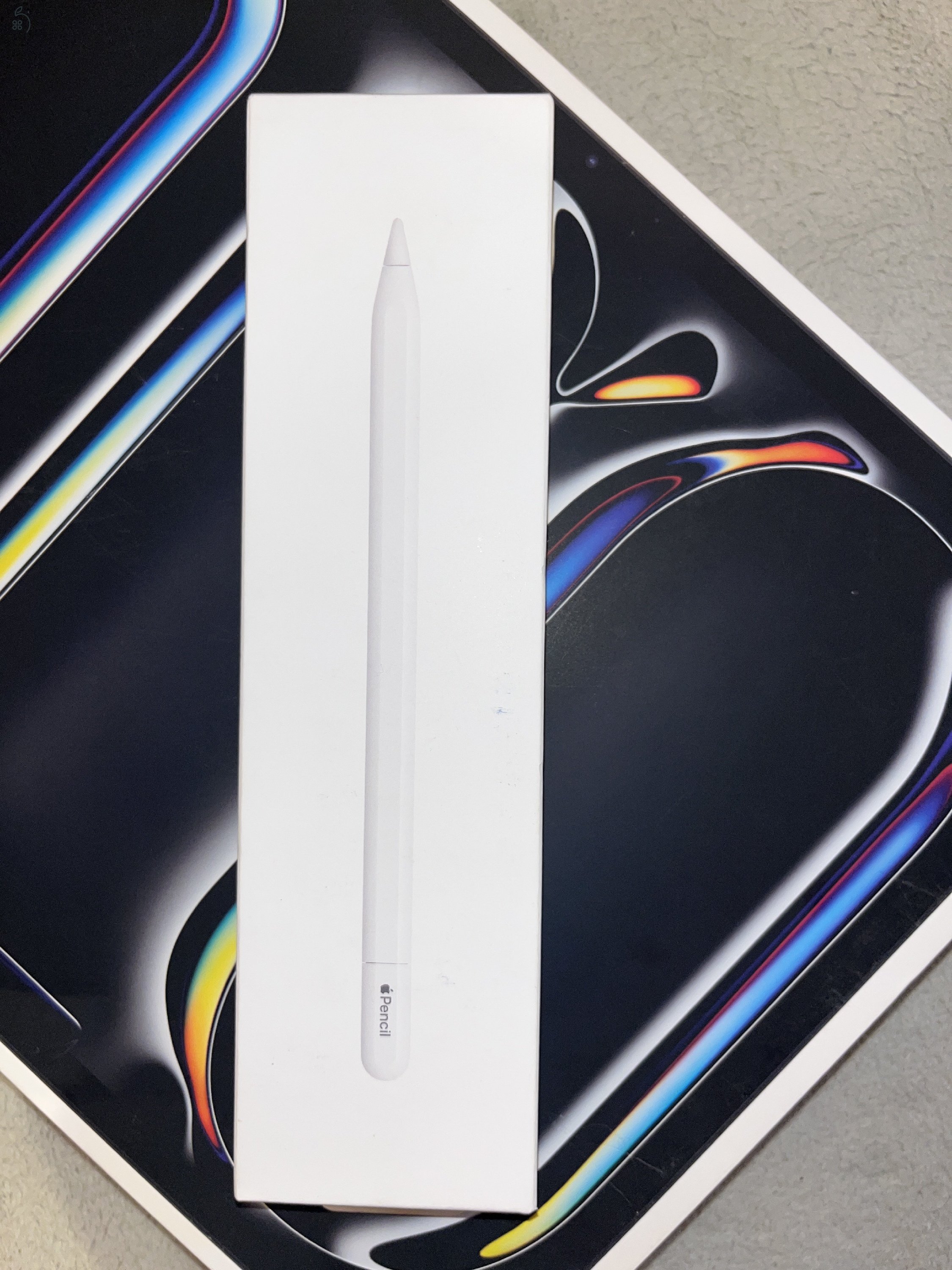 13 hüvelykes iPad Pro (M4) Eladó+ Apple pencil