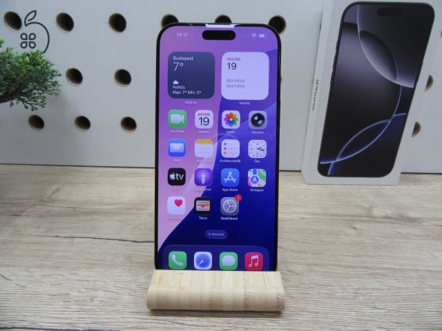 Apple iPhone 16 Pro Max – Black Titanium – 6,9” ProMotion 120 Hz, A18 Pro, 5× zoom – 256 GB – Használt, karcmentes – 98% akku – Garanciás 2027. 10. 28-ig