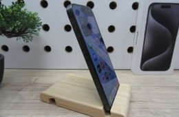 Apple iPhone 15 Pro – Black Titanium – Prémium titán ház, Pro kamera, villámgyors teljesítmény – 128 GB – Használt, karcmentes – Vodafone-os – 3 hónap garancia