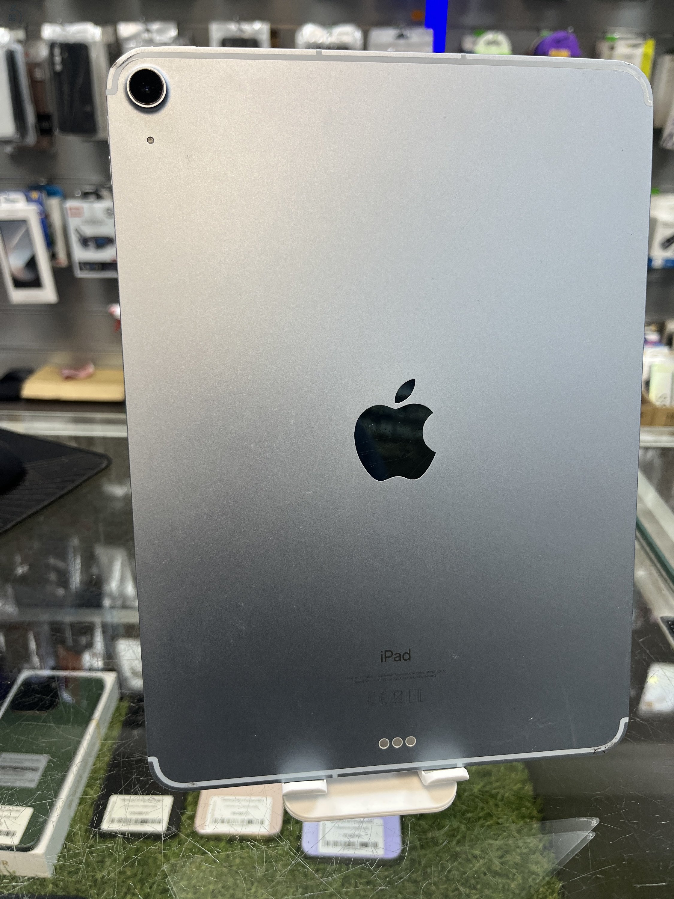 iPad Air 4. Gen 2020 Wi-Fi+Cellular 64GB Sky Blue, 97% aKKUval, Üzletből, garanciával
