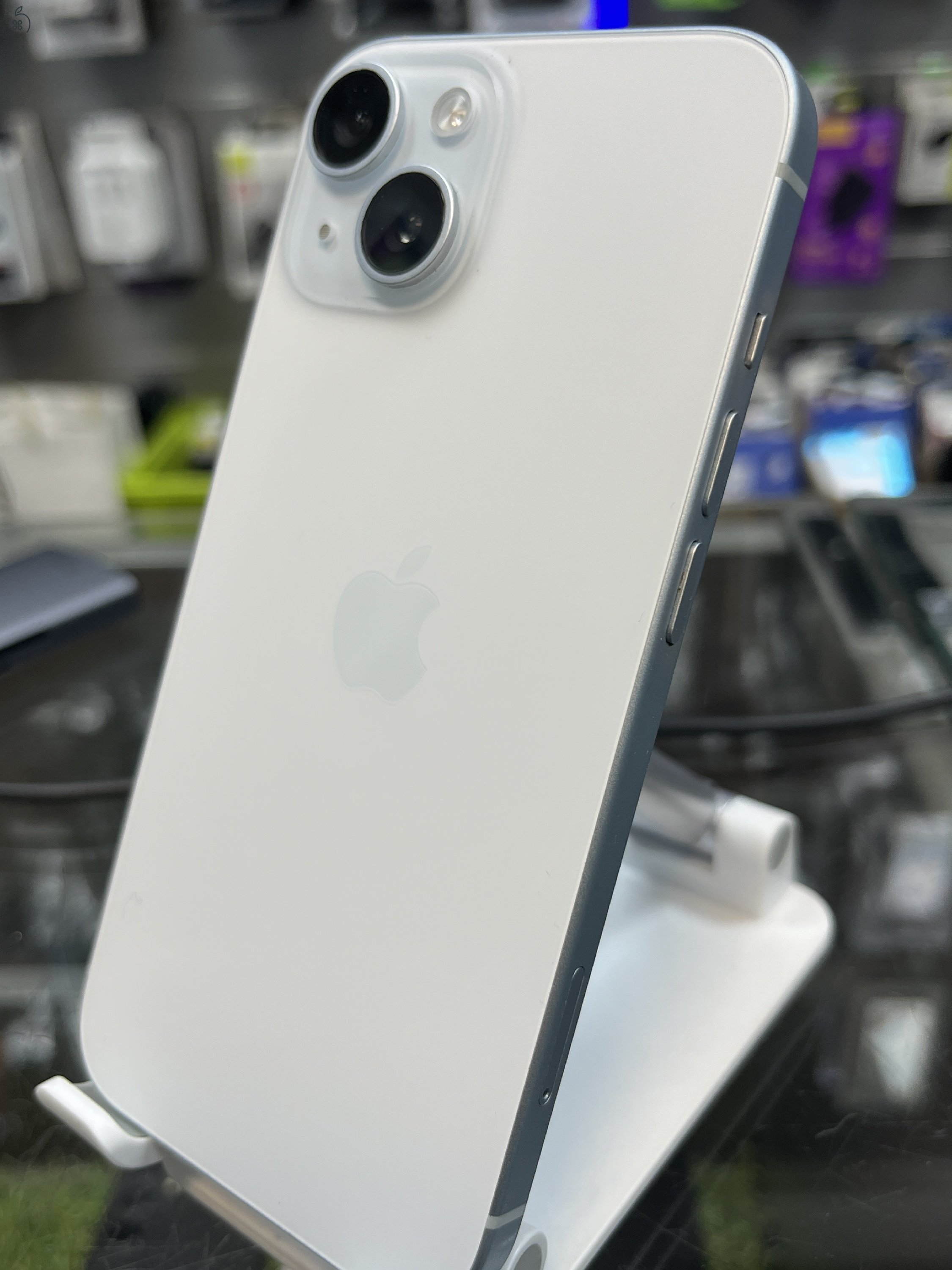 KIFOGÁSTALAN Iphone 15 128GB FÜGGETLEN, GAR 2027.06.11-ig, ÜZLETBÖL, BESZÁMITÁS/CSERE LEHETSÉGES