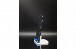 Apple iPhone SE (2020) 64 GB Black 93% akku - 12 HÓ GARANCIA