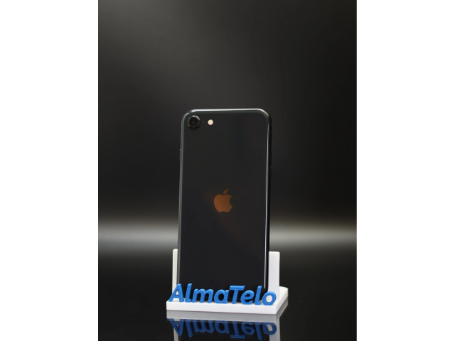 Apple iPhone SE (2020) 64 GB Black 95% akku - 12 HÓ GARANCIA