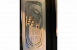 Apple Watch SE 2022, 44mm, GPS, éjfekete.