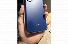 Újszerű gyári Apple Beats telefontok Iphone 17 készülékhez + ajándék Iphone 13 Pro Max tok