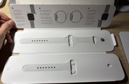 Gyári Apple Watch óraszíj, szilikon pánt (42-44-46-49 mm modellekhez), M/L és S/M méretben, fehér