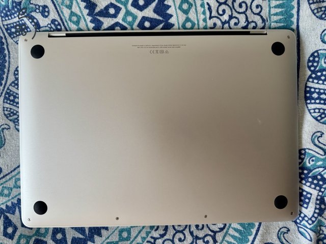 MacBook Pro M1 512 GB SSD, 16 GB RAM kitűnő állapotban