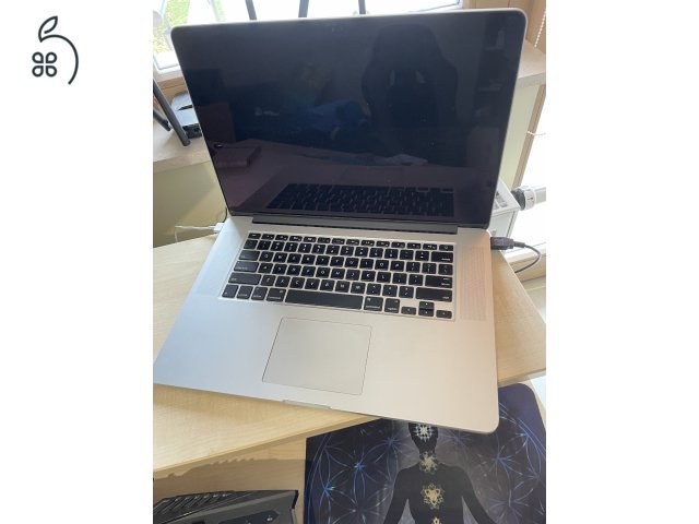 MacBook PRO 15.4