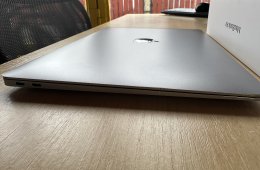 Macbook Air M1 8/512Gb Asztroszürke Posta az árban ! 