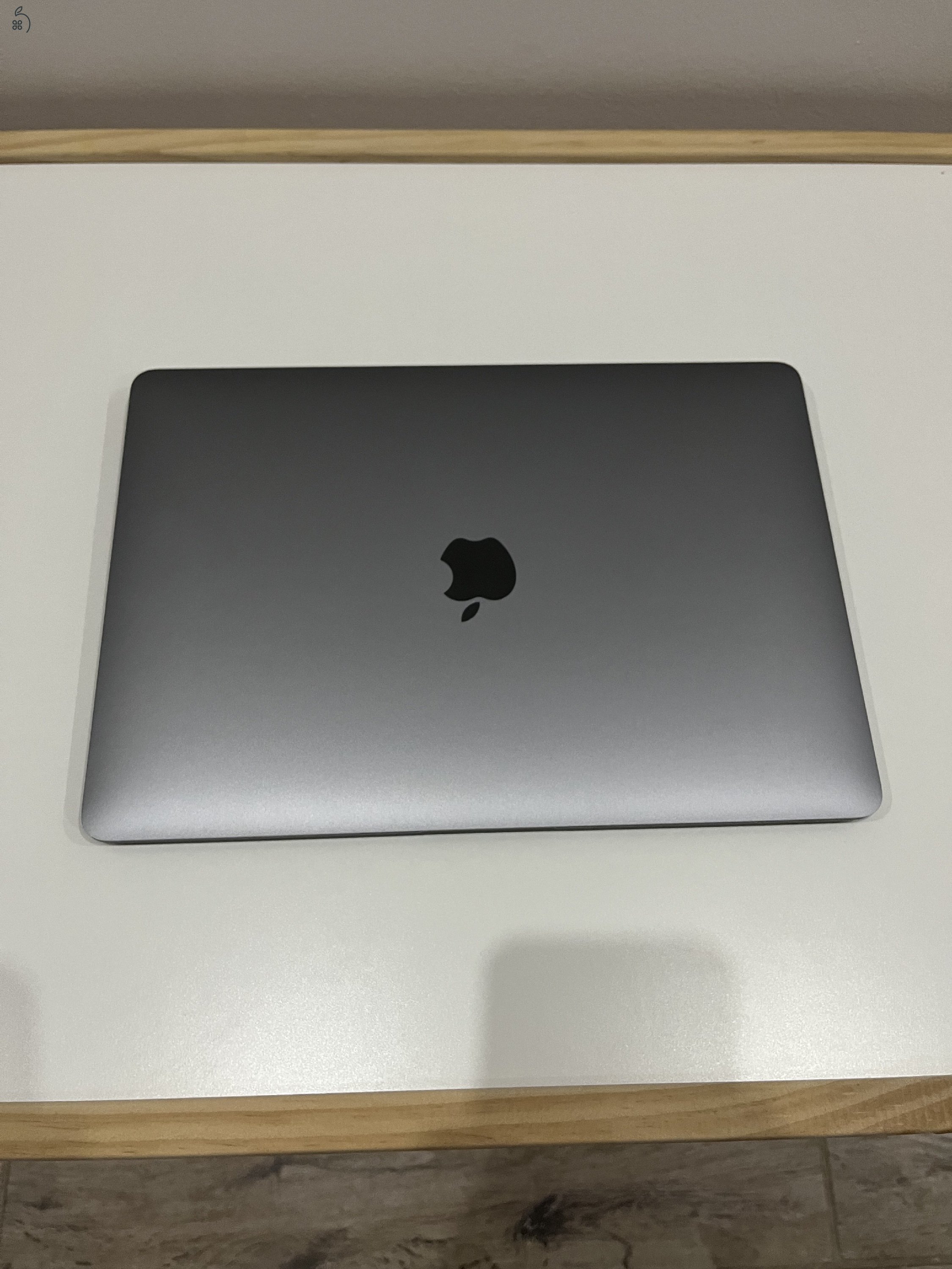 Macbook Air 13 colos M1 karcmentes