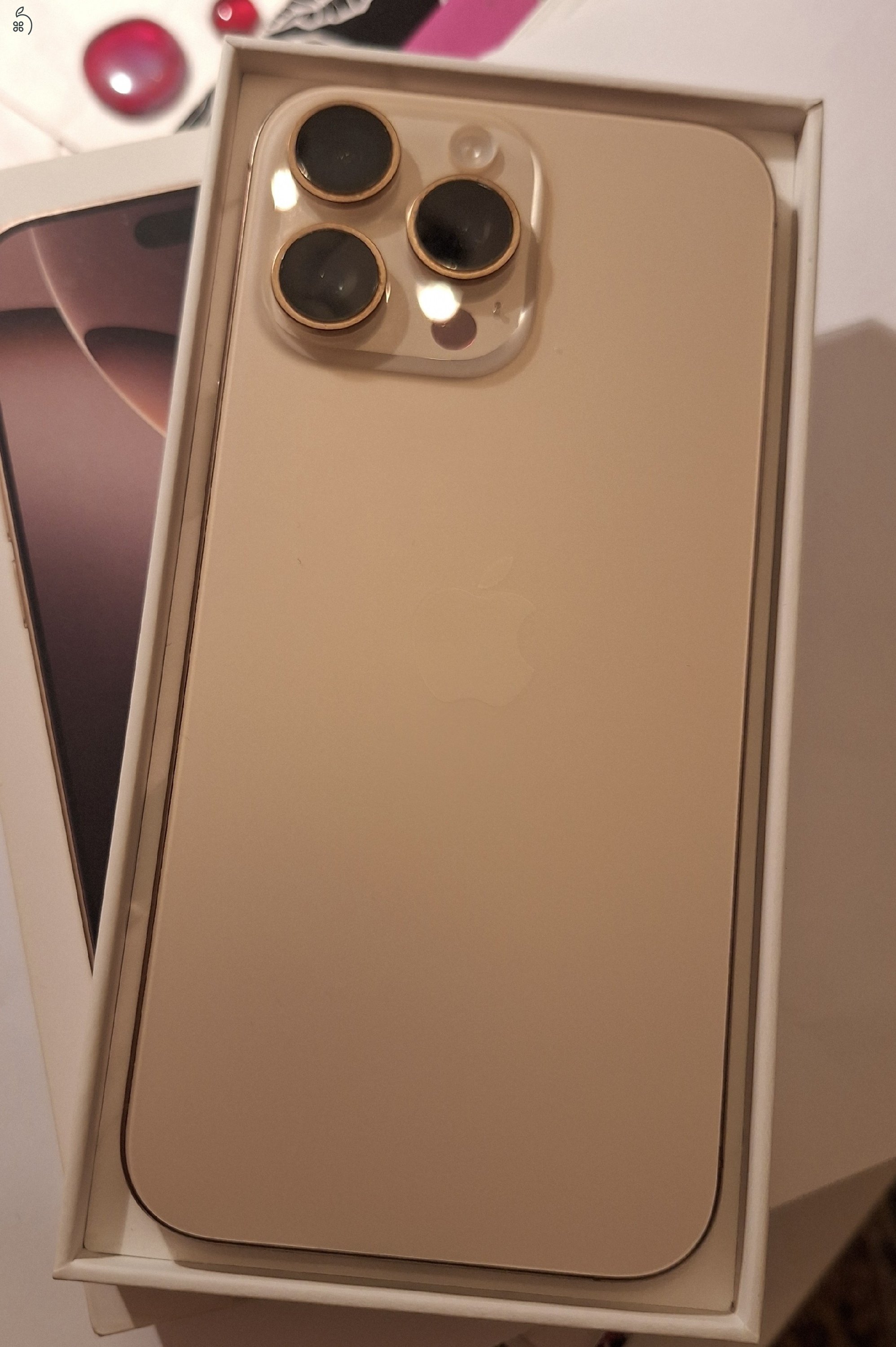 iPhone 16 Pro Max 512 GB sivatagszínű titán