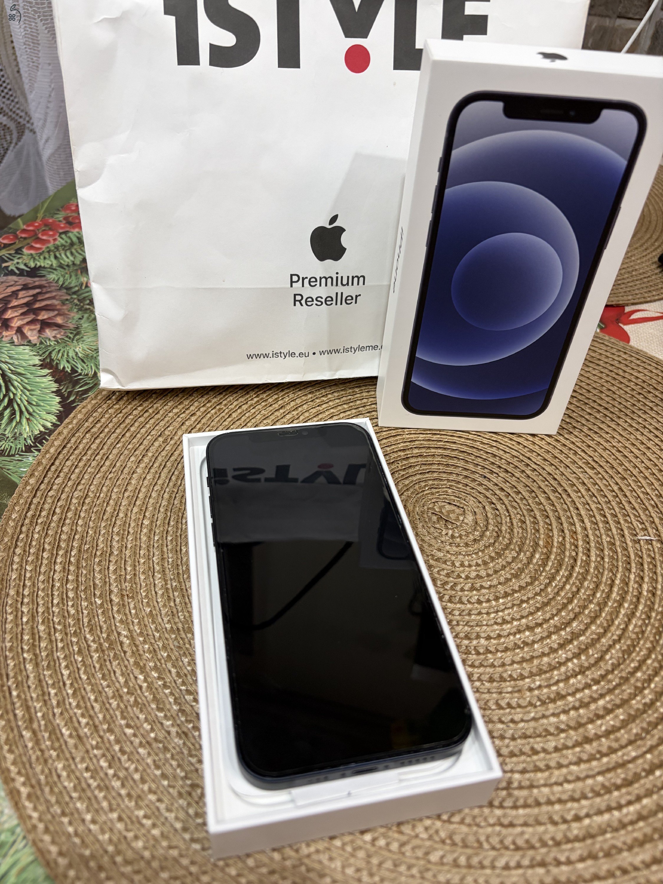 iPhone 12 – 64 GB – Kártyafüggetlen – 99% akku