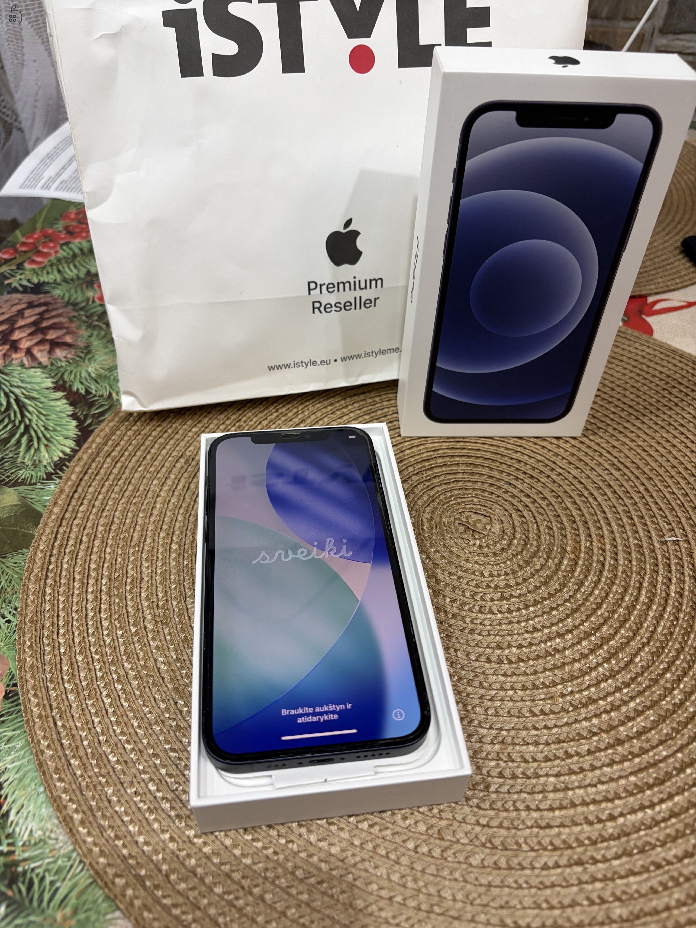 iPhone 12 – 64 GB – Kártyafüggetlen – 99% akku