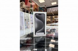 (Új) Apple iPhone 15 Pro 128 Gb, Kártyafüggetlen 2026.12.15 Apple garancia