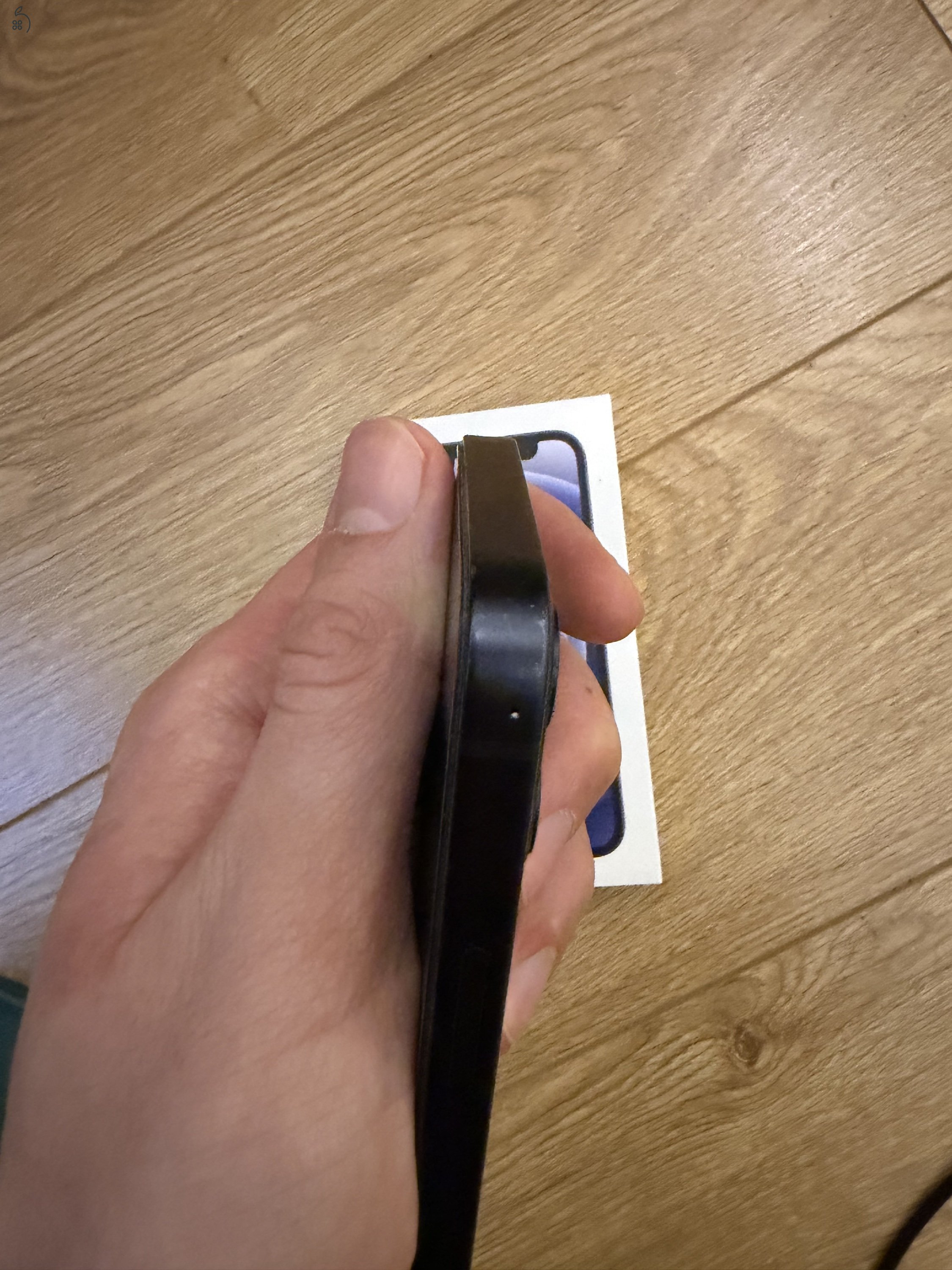 Eladó Iphone 12 mini black 64GB 73% akku