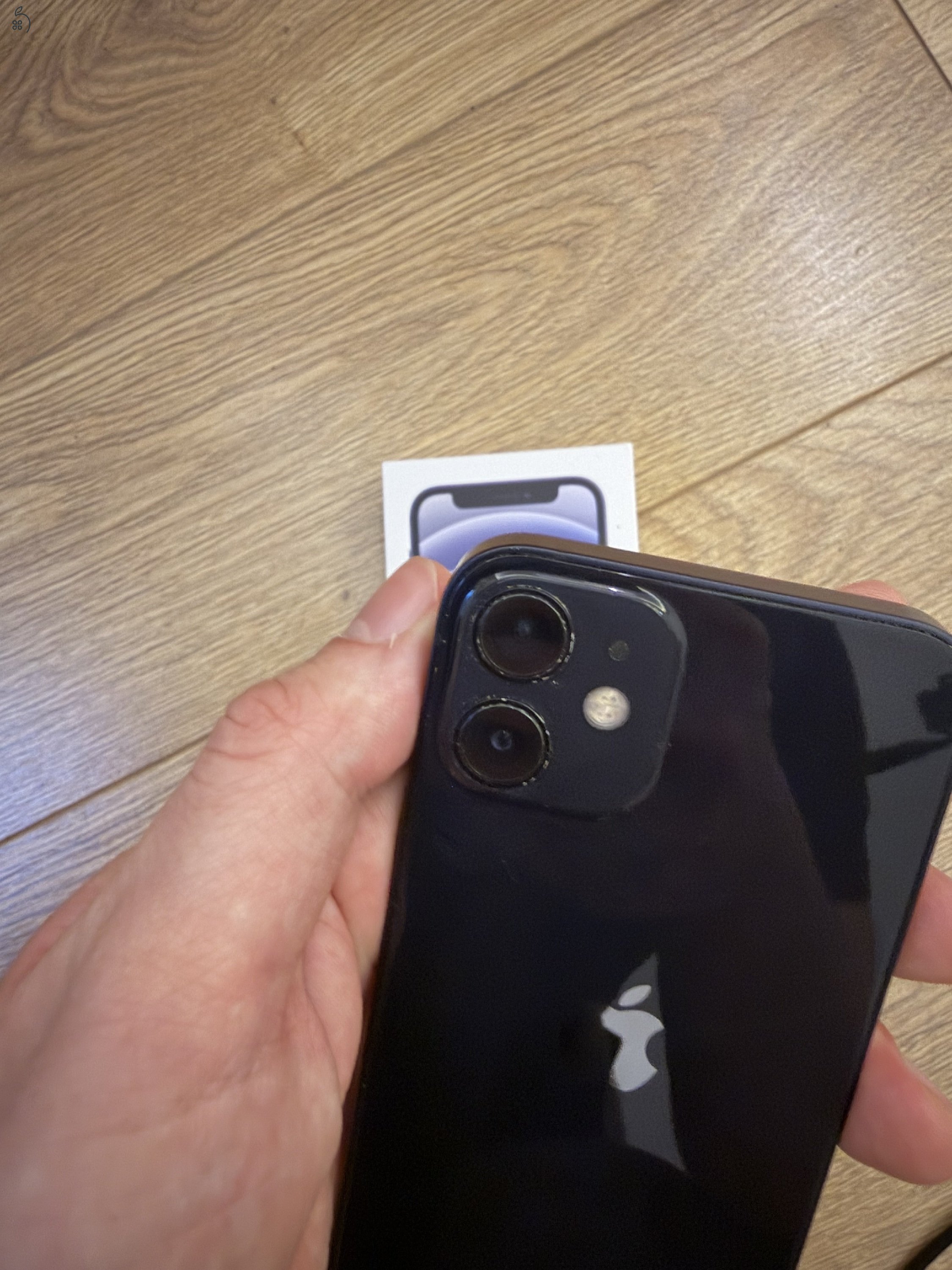 Eladó Iphone 12 mini black 64GB 73% akku