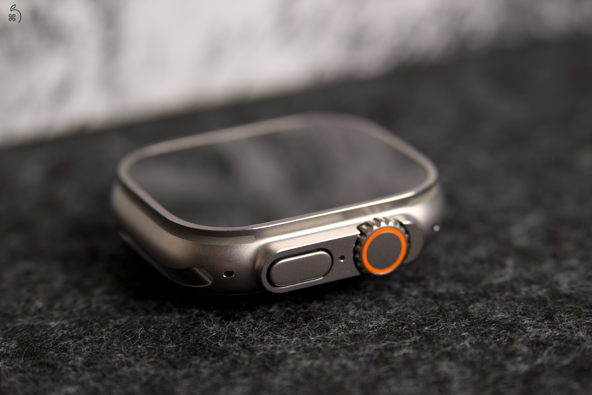 Apple Watch Ultra 2 - 49mm - gyári szíjak - garancia - 98% akkumulátor