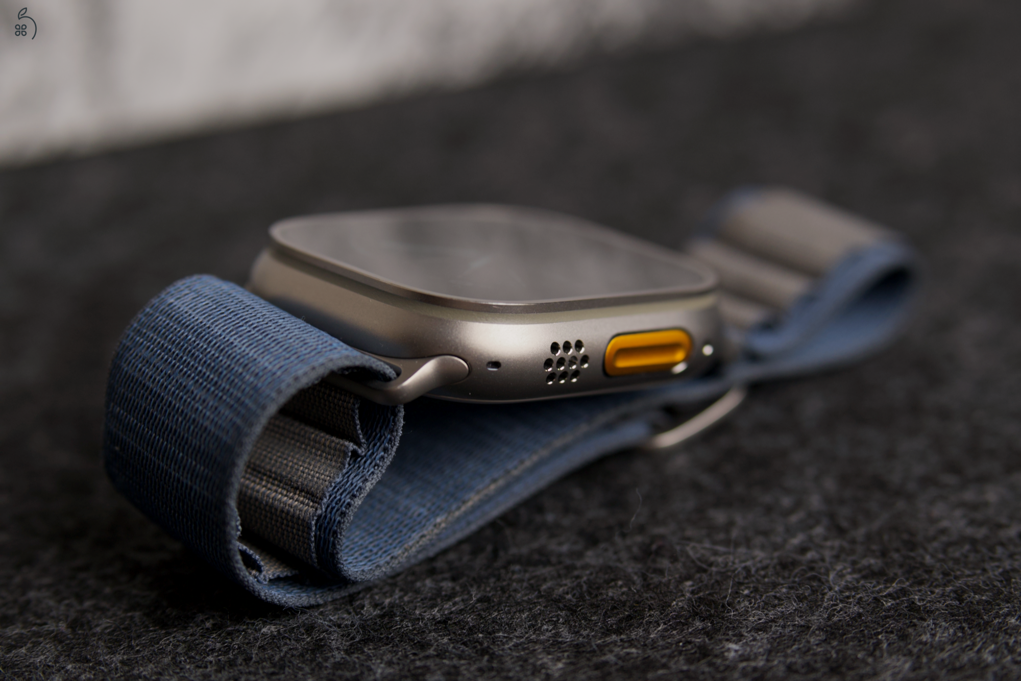 Apple Watch Ultra 2 - 49mm - gyári szíjak - garancia - 98% akkumulátor