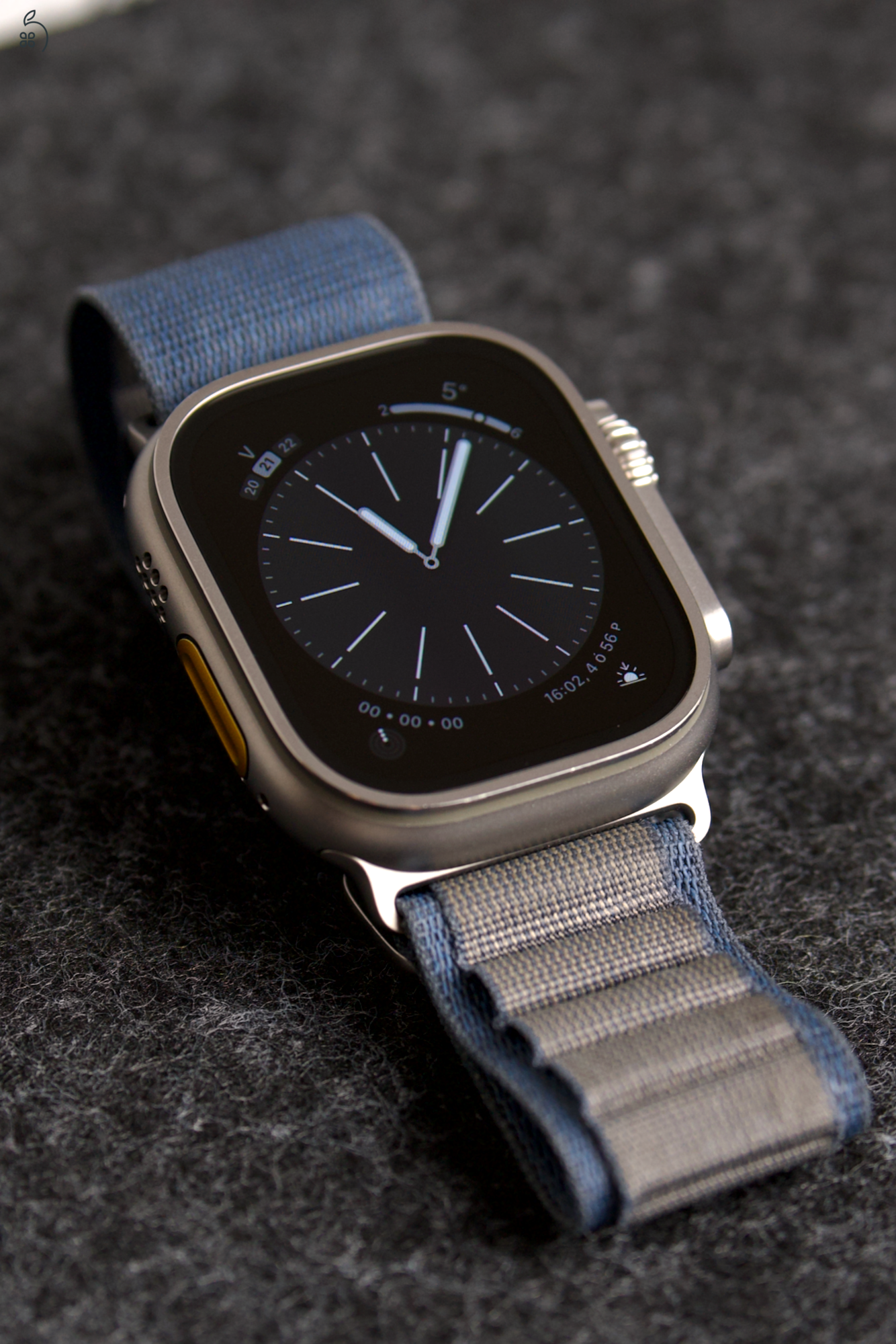 Apple Watch Ultra 2 - 49mm - gyári szíjak - garancia - 98% akkumulátor
