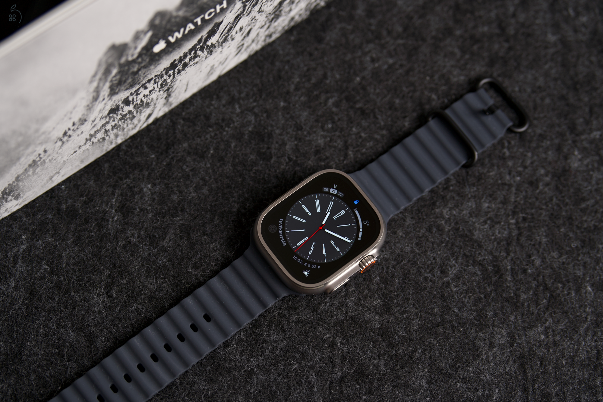 Apple Watch Ultra 2 - 49mm - gyári szíjak - garancia - 98% akkumulátor