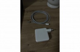 Macbook Pro 14” M3 8/512GB !újszerű!