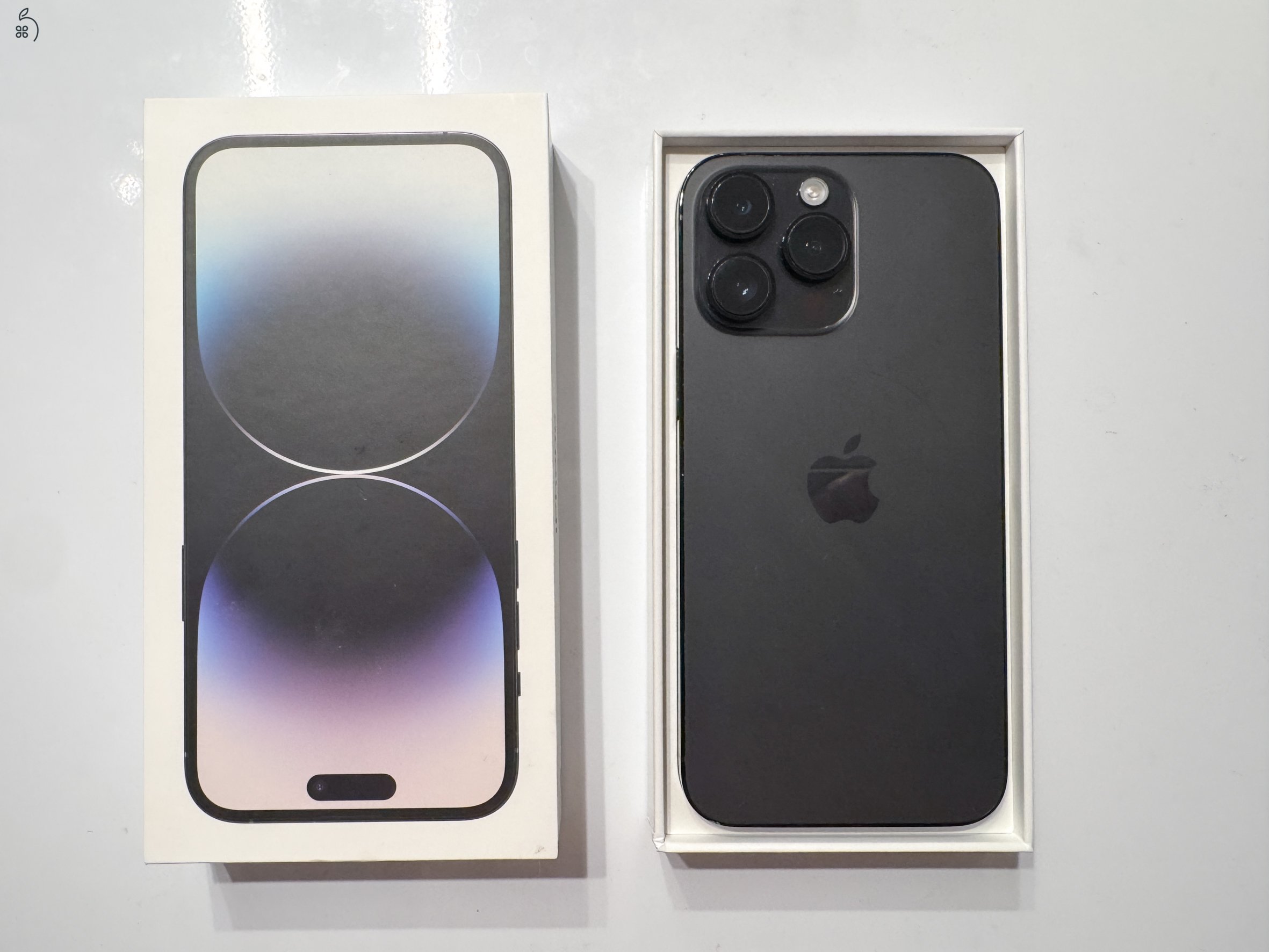 iPhone 14 Pro Max, 256GB, Space Black, gyári dobozában + ajándék tokok
