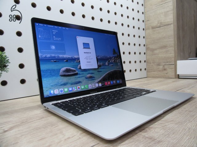 Apple MacBook Air 13” (2020, M1) – Pehelykönnyű, villámgyors, egész napos üzemidő – 8 GB RAM – 256 GB SSD – Használt, szép állapot – 3 hónap garancia