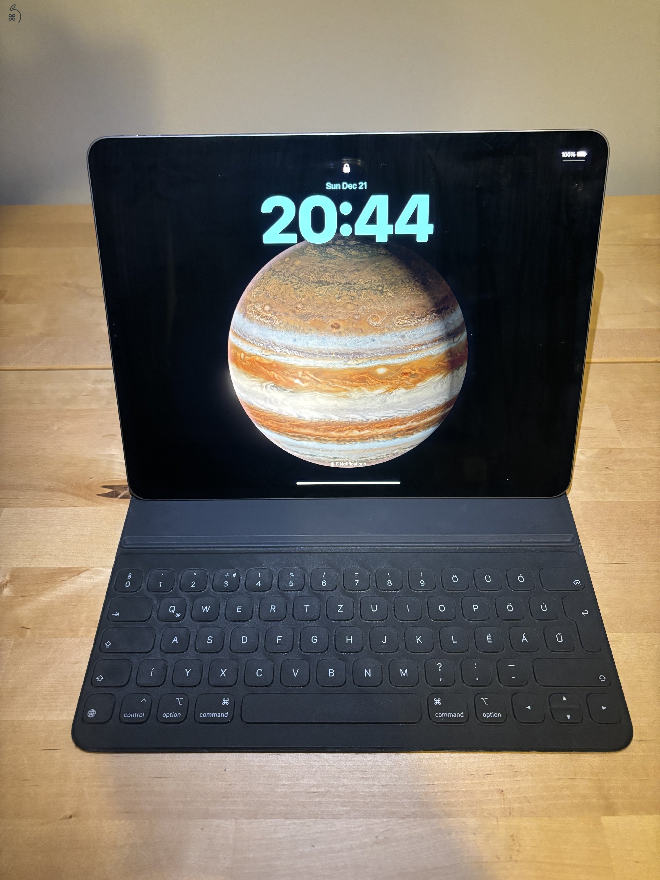 Ipad Pro 12.9” 5th gen; M1; 256Gb; Wifi