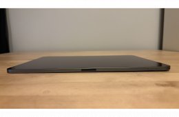 Ipad Pro 12.9” 5th gen; M1; 256Gb; Wifi