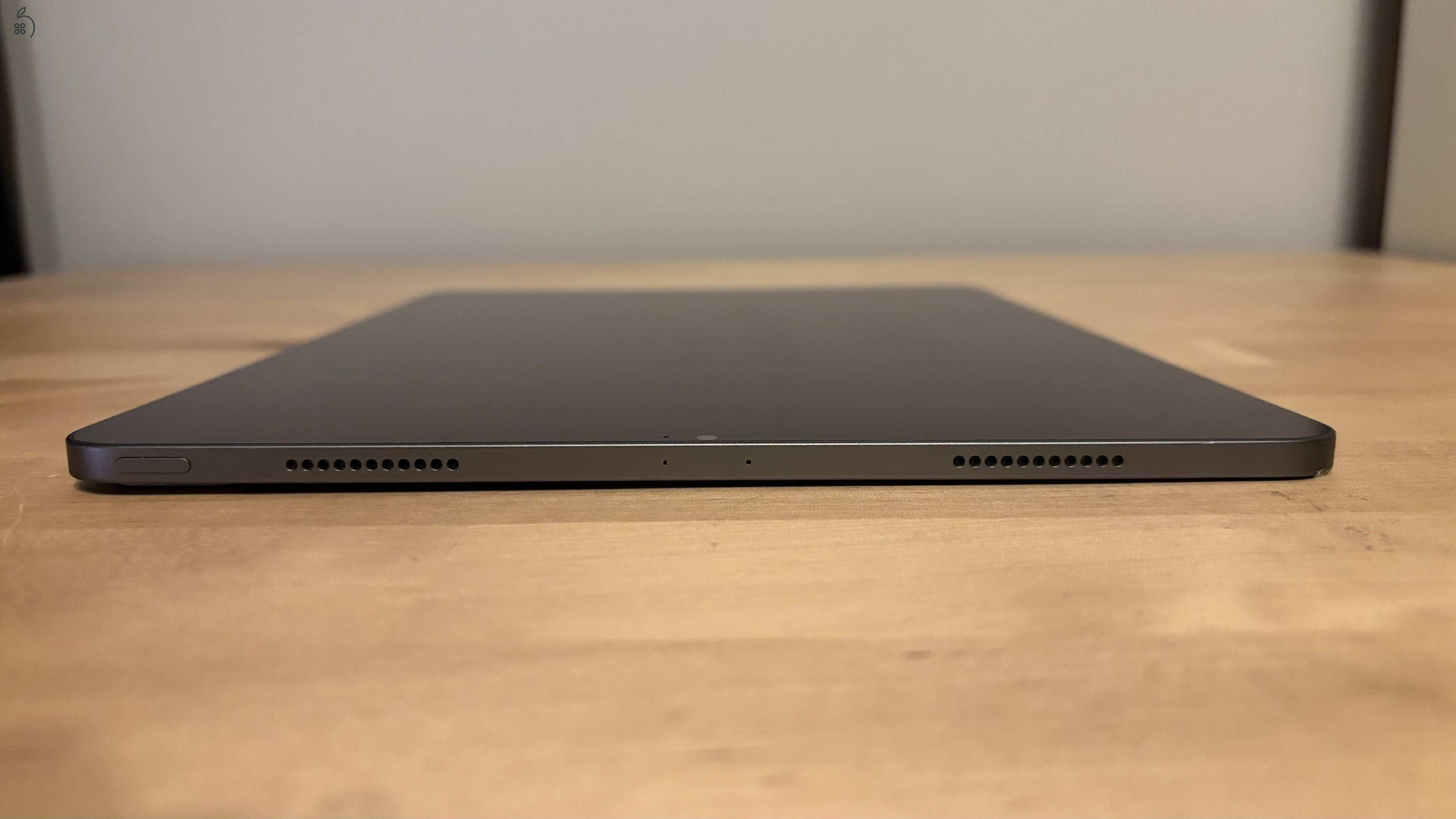 Ipad Pro 12.9” 5th gen; M1; 256Gb; Wifi