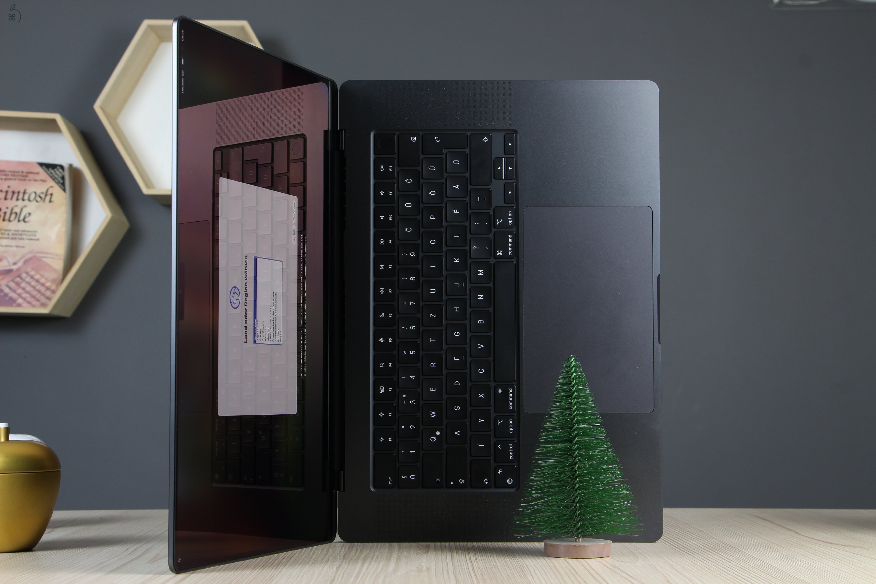 Apple Macbook Pro 16