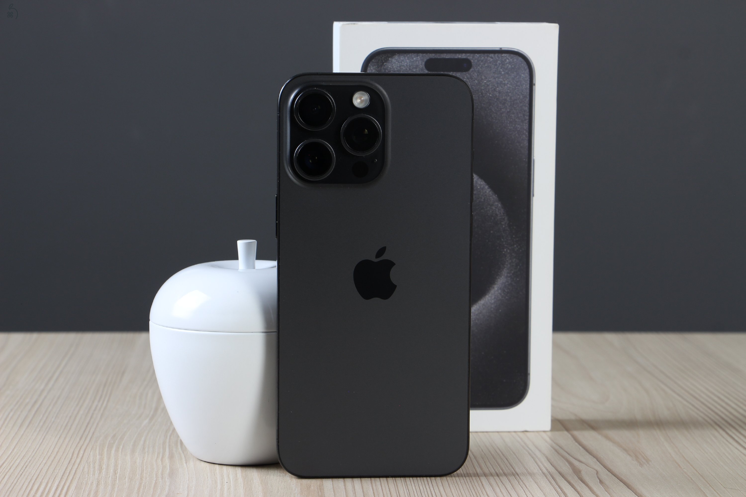 Apple iPhone 15 Pro Max 512GB Black Titanium B US-7480