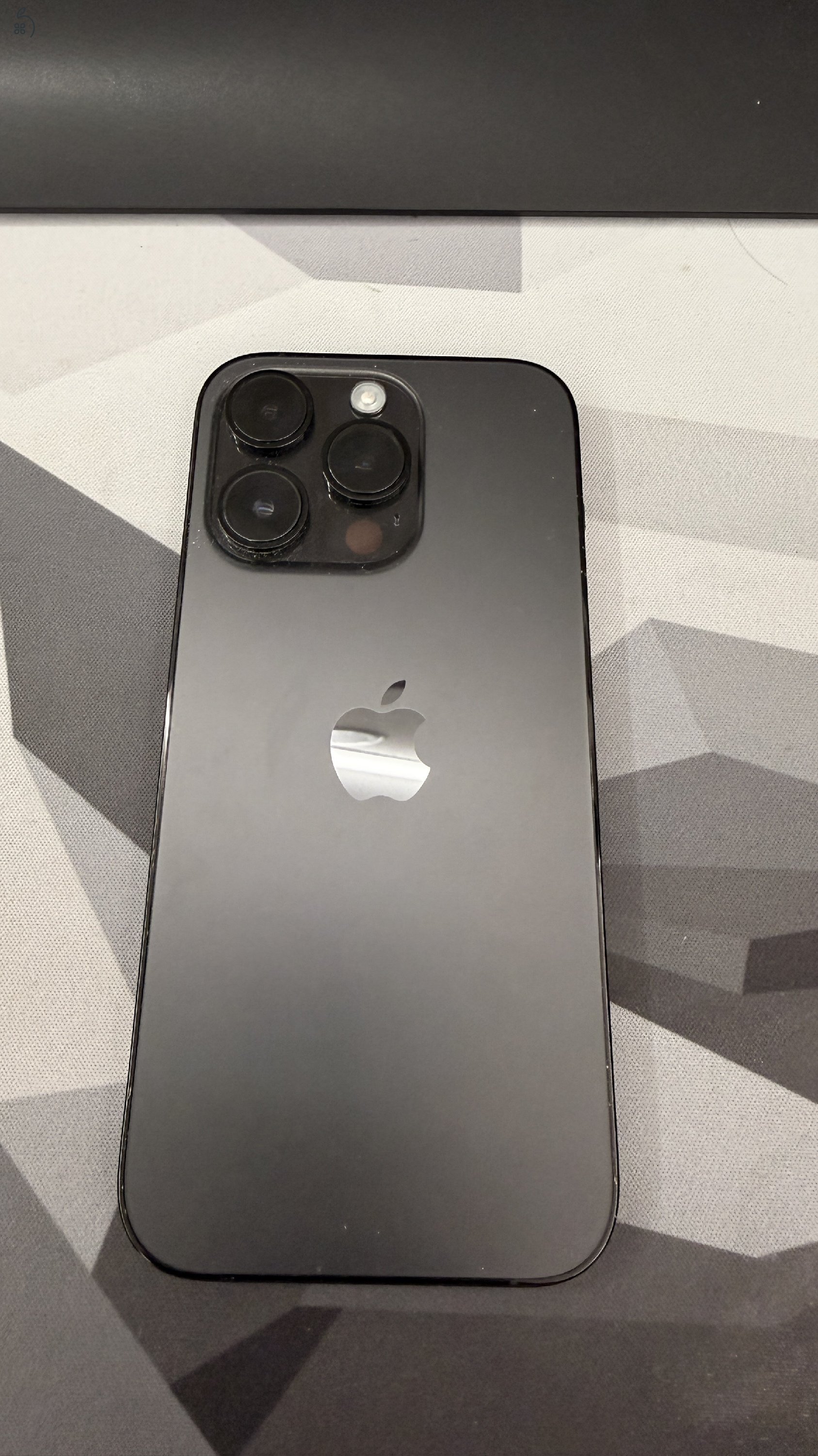 iPhone 14 Pro 128Gb Space Black, karcmentes, 8db tok, 2 kábel