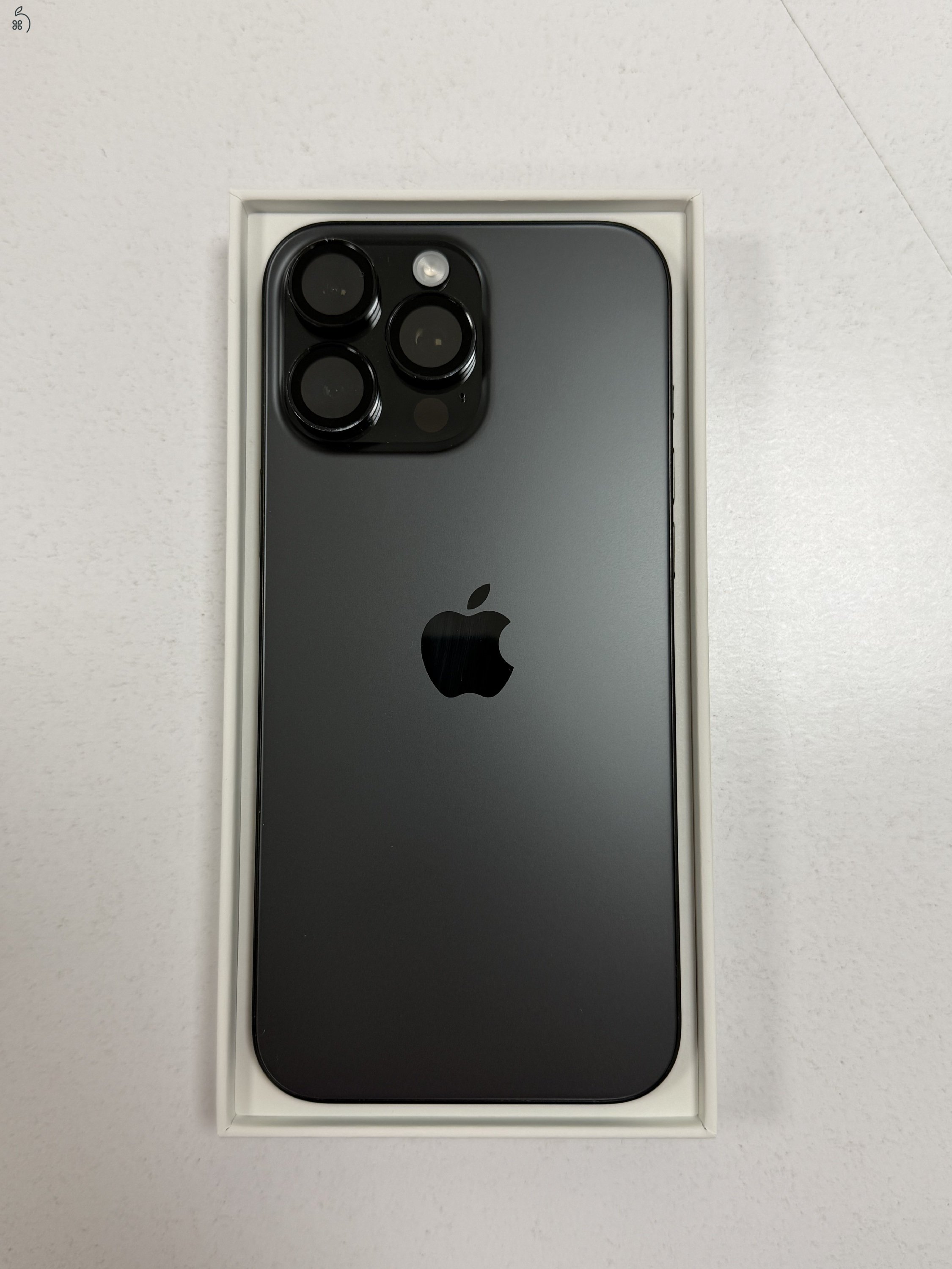 ELADÓ iPhone 16 Pro Max Black Titanium 256GB!