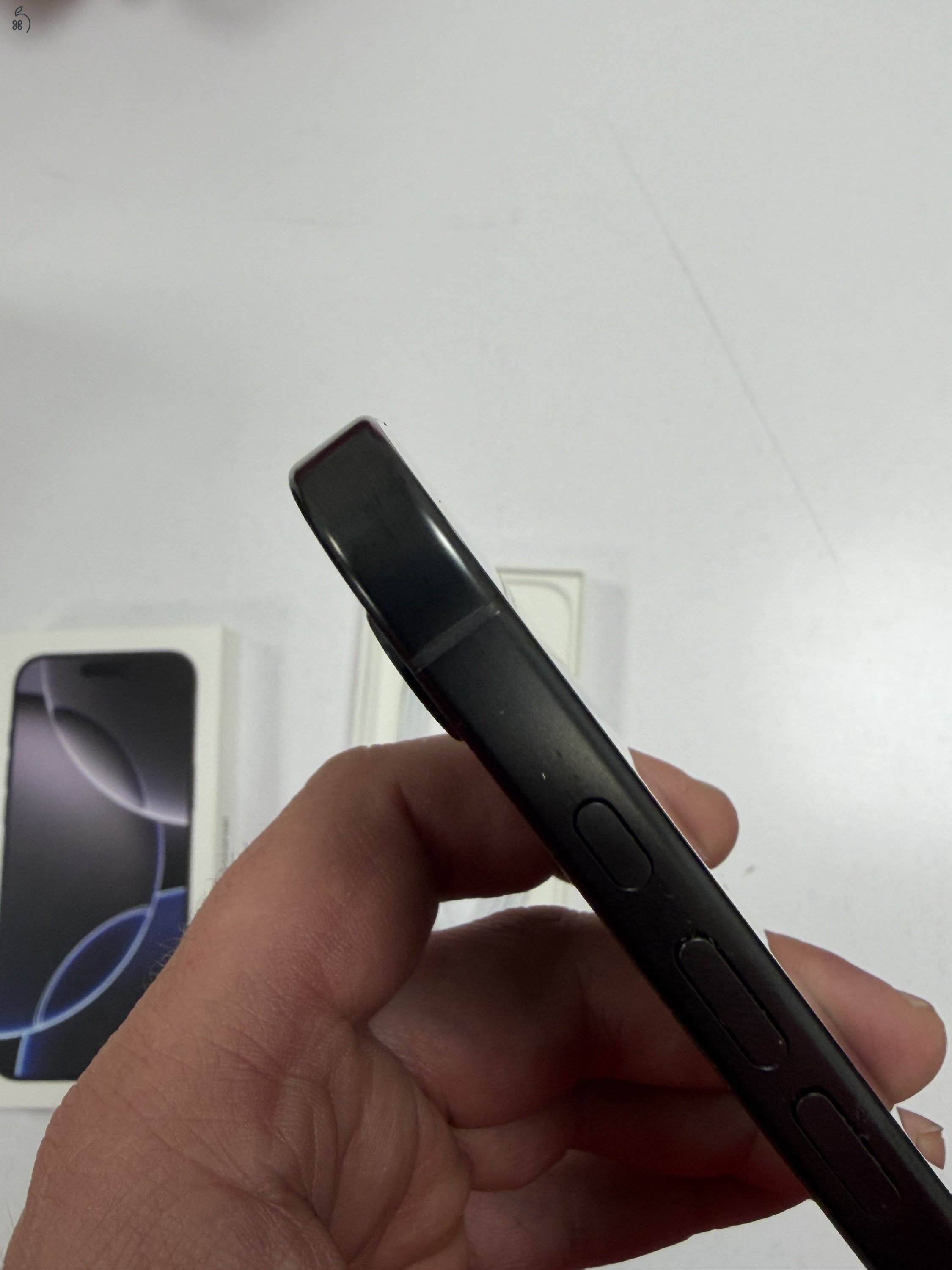 ELADÓ iPhone 16 Pro Max Black Titanium 256GB!