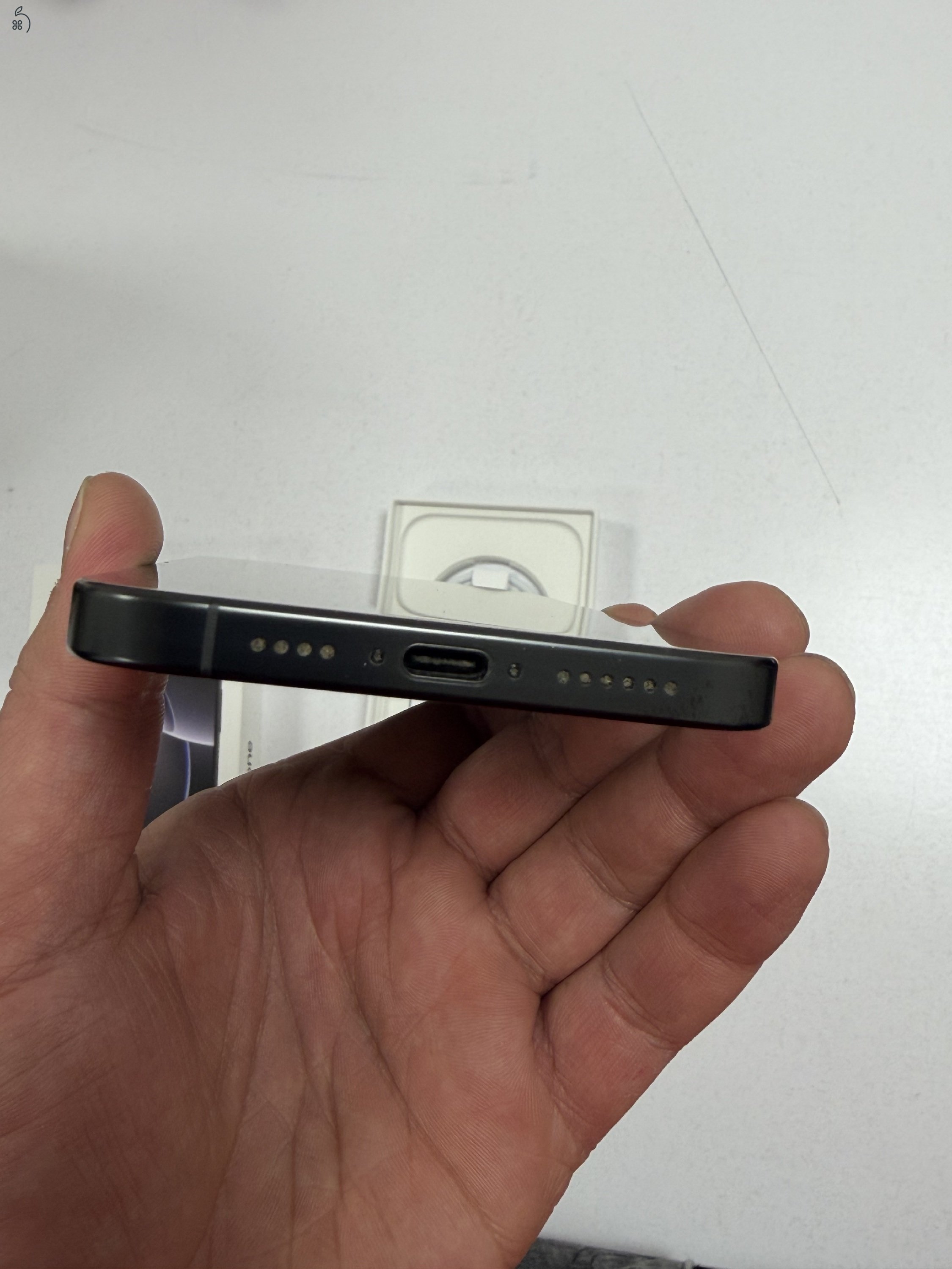 ELADÓ iPhone 16 Pro Max Black Titanium 256GB!