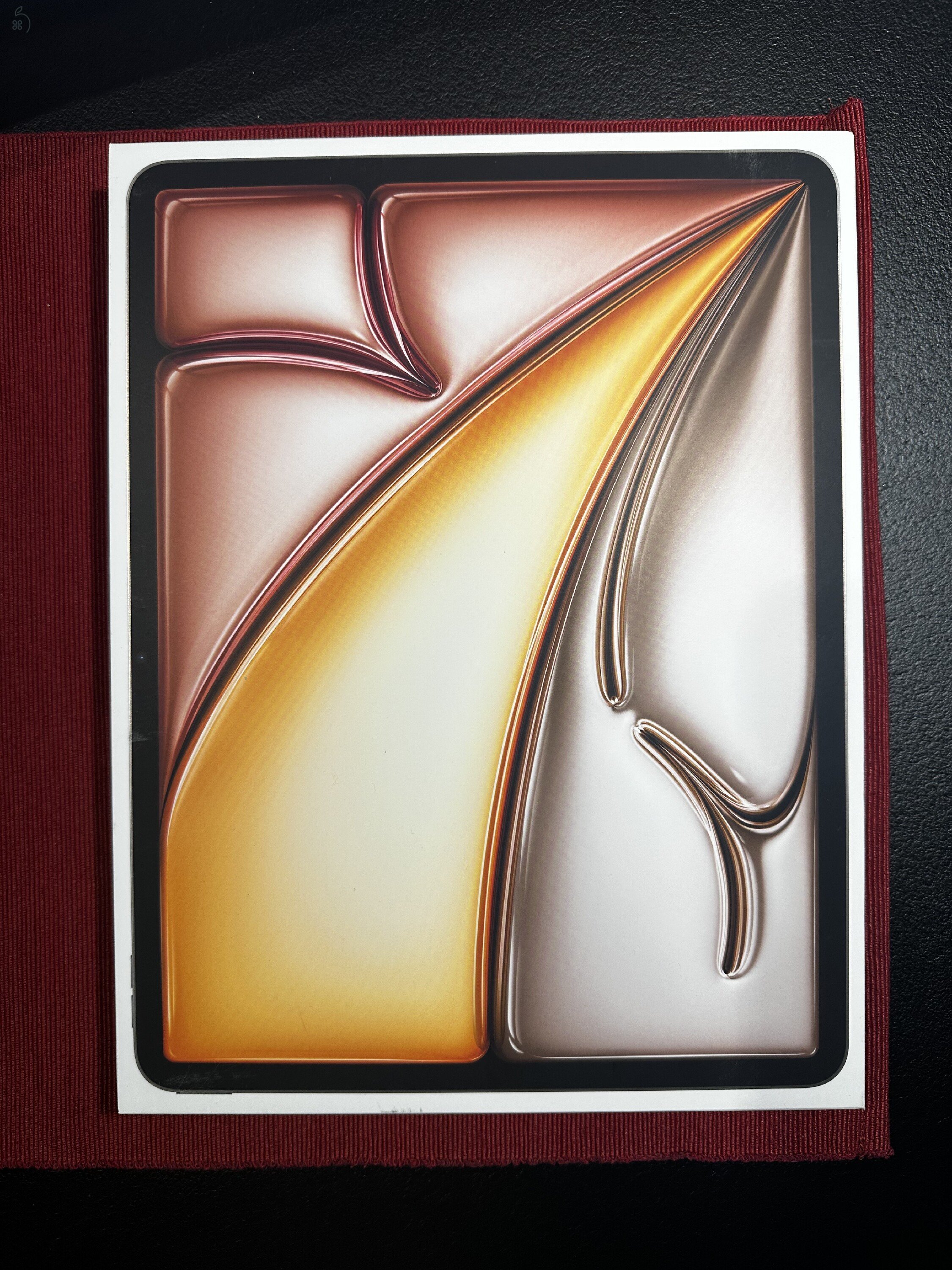 Apple 13-inch iPad Air (M2) Wi-Fi 128GB - Starlight