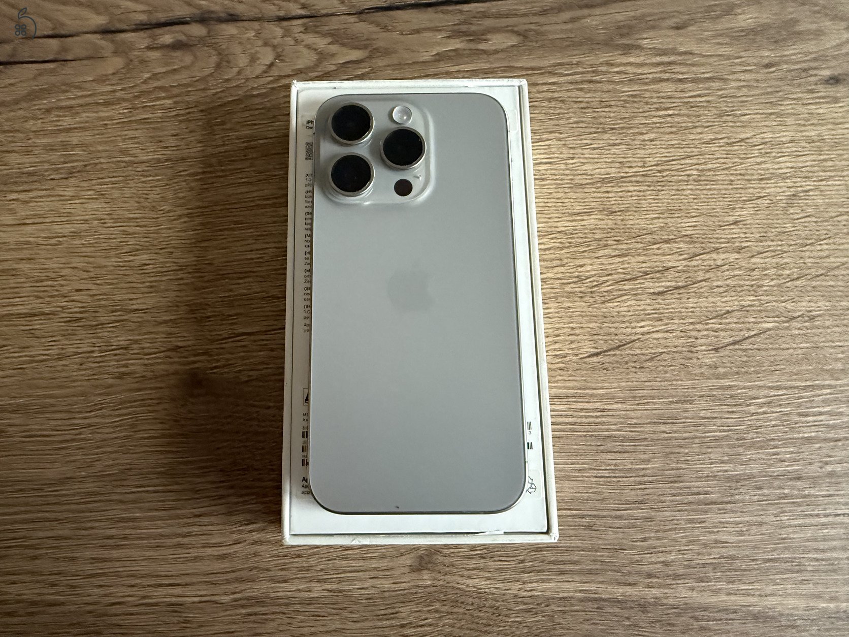 iPhone 15 Pro 256 GB Natúr Titán - 30 nap garancia