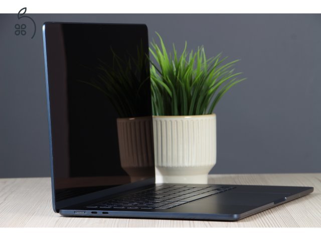 Apple Macbook Air 15