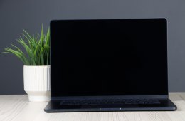 Apple Macbook Air 15