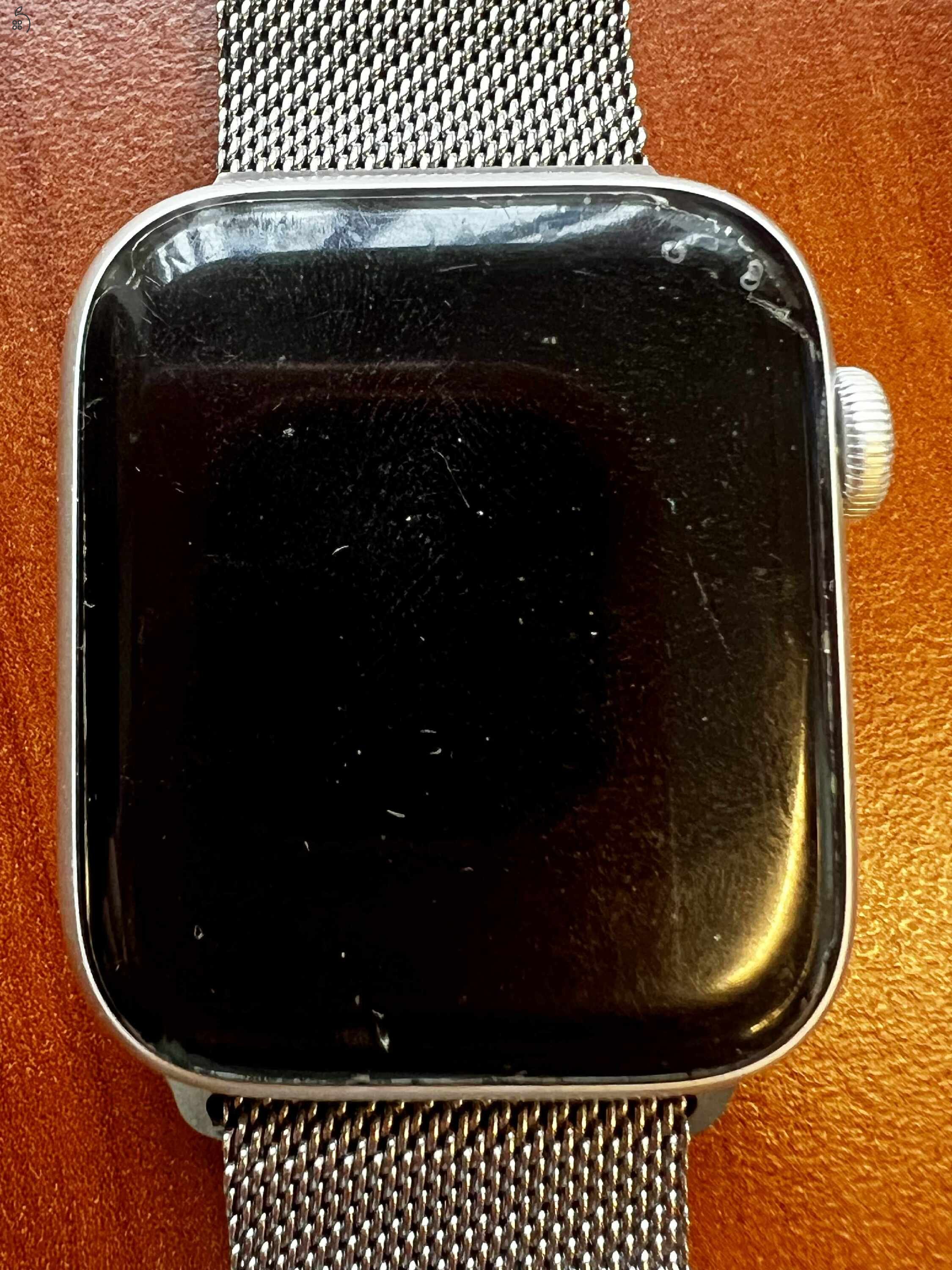 Apple Watch Series 5 44mm Aluminium