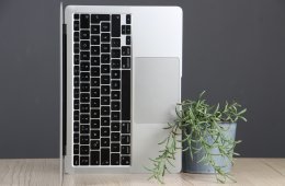 Apple Macbook Air 13