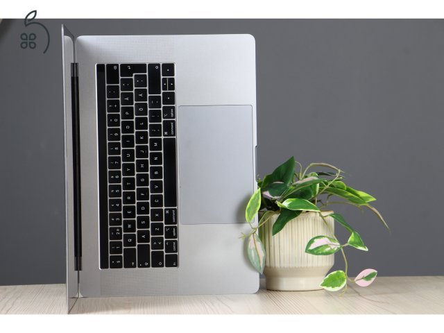 Apple Macbook Pro 15