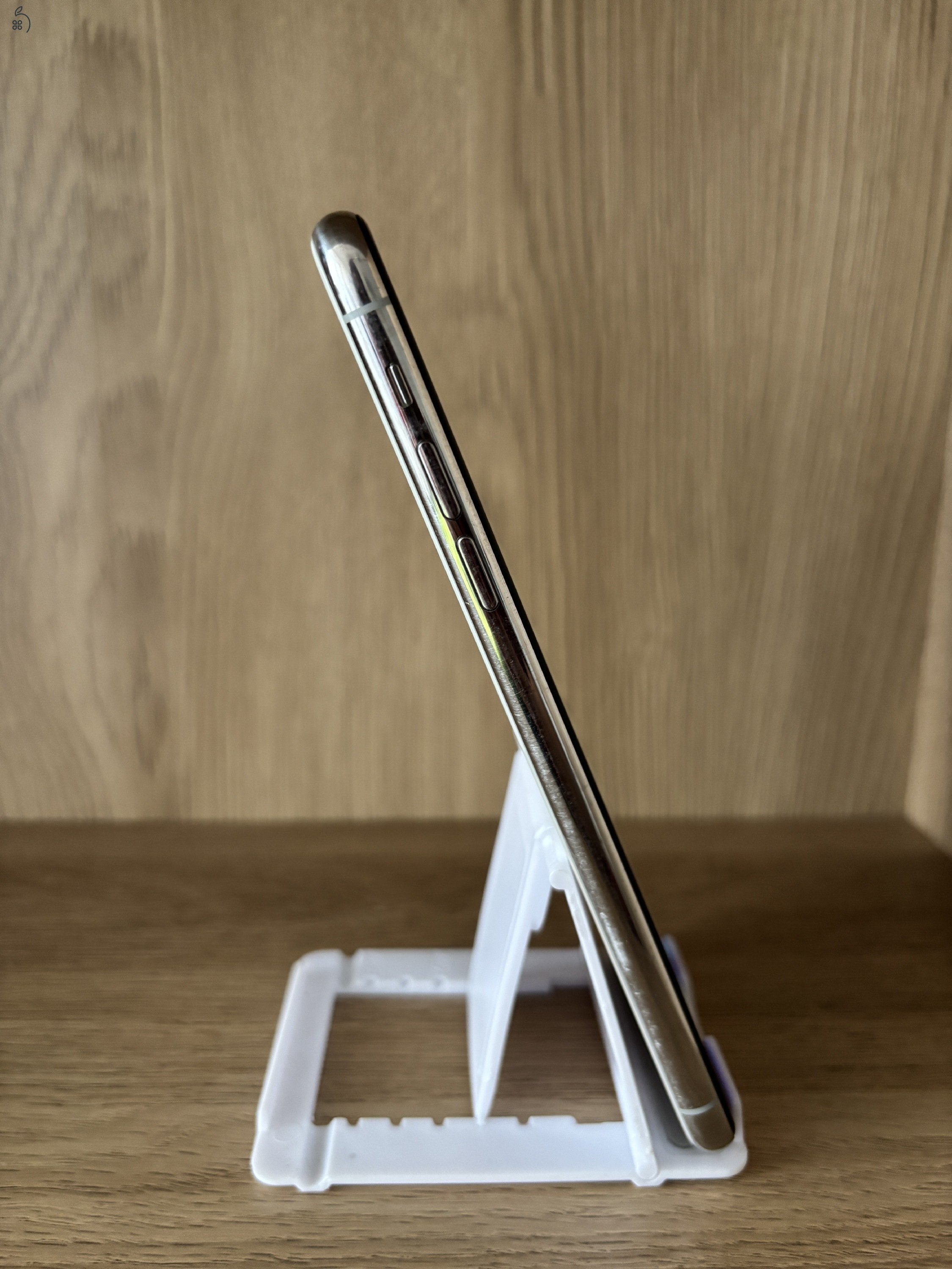 iPhone 11 Pro Max / Fehér / 64GB / Kártya független / Akku 71%