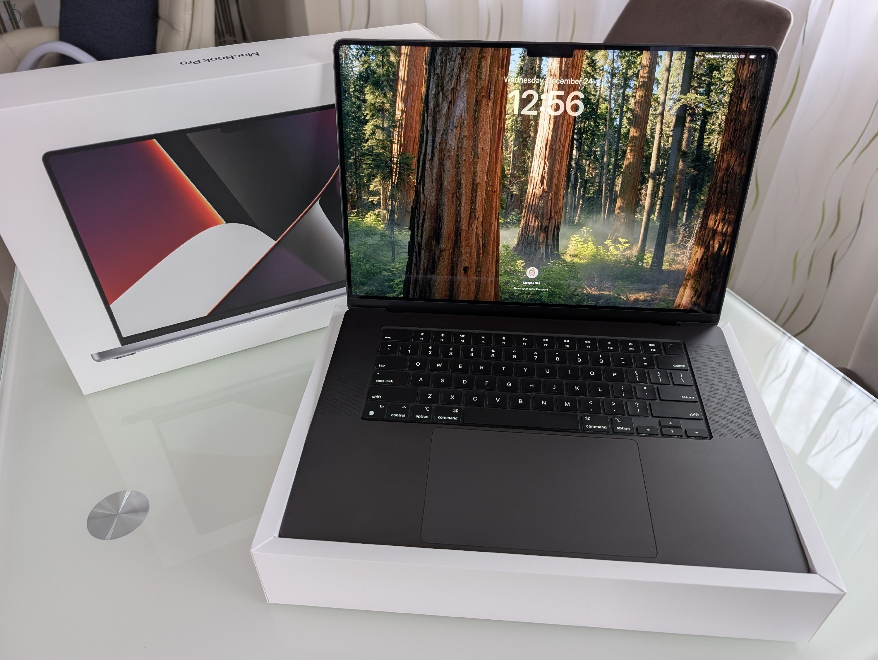 64GB RAM! / M3 Max (16/40 core) 400GBps / US layout / 100% akku 54 ciklus / MacBook Pro 16