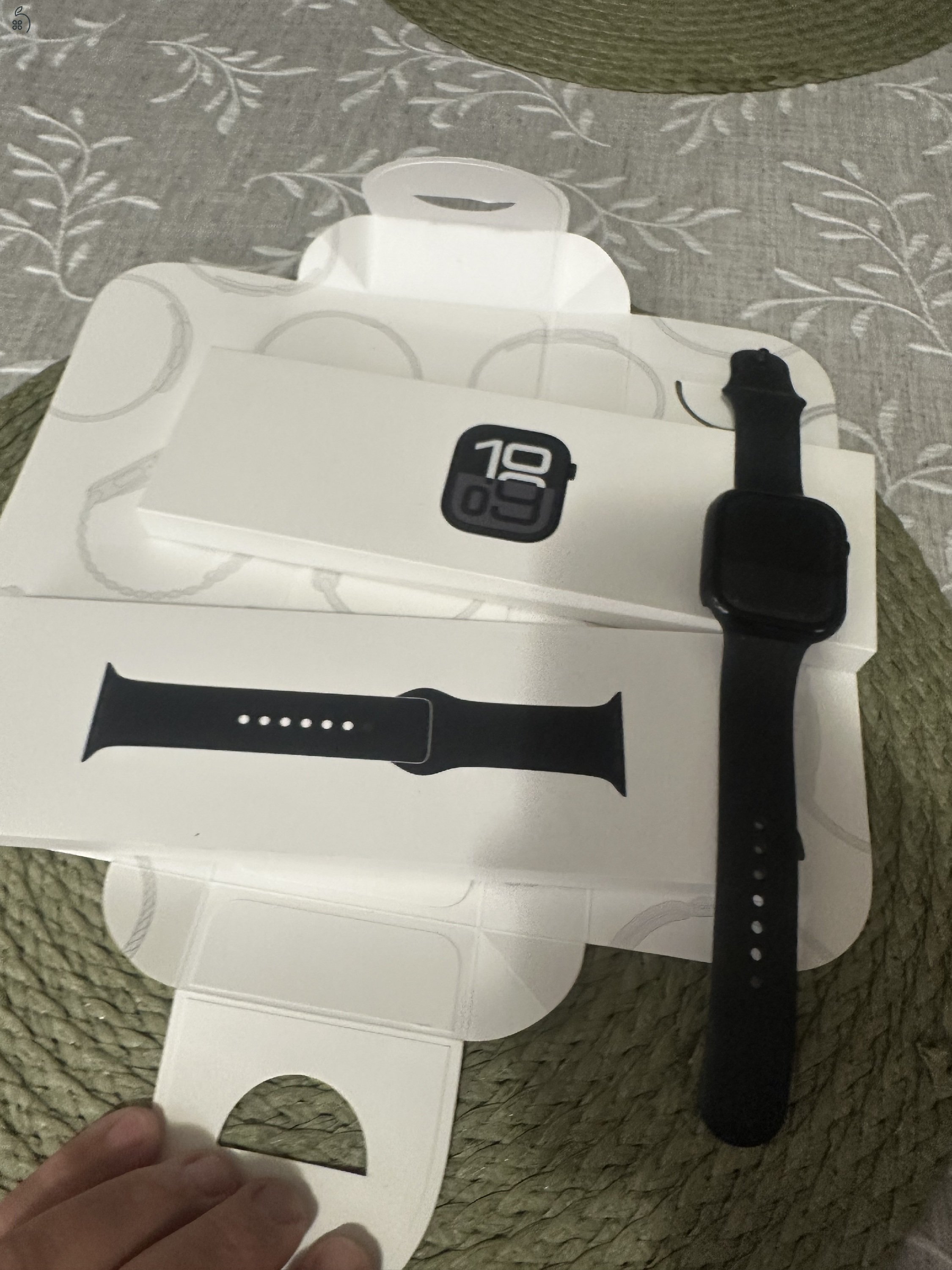 Apple watch series 10    46 mm