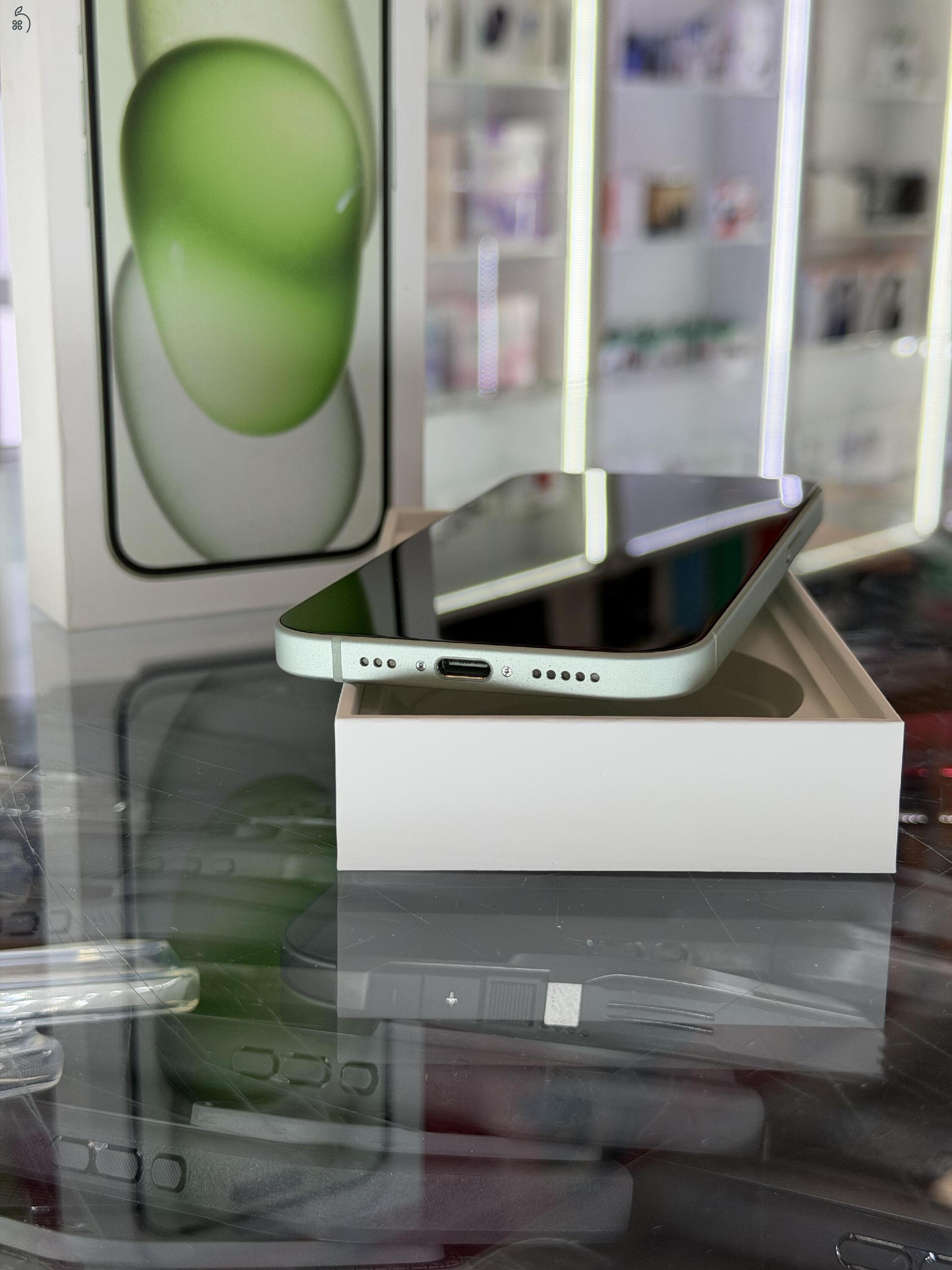 Apple iPhone 15 128 Gb, Kártyafüggetlen, 99% Akksi, Gyári Állapotú, 1 Év Gari