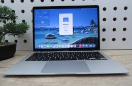 Apple MacBook Air 13” (2020, M1) – Karcmentes, pehelykönnyű és villámgyors, akár 15 óra üzemidő – 8 GB RAM – 256 GB SSD – 3 hónap garancia