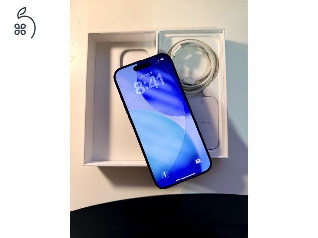 IPhone 15 pro fekete 128gb megkímélt 