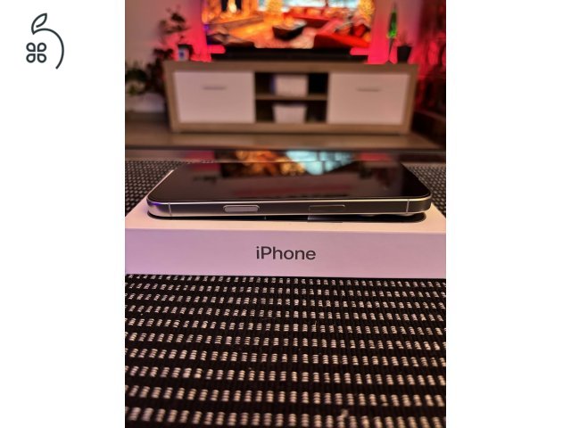 iPhone 16 Pro 128 GB - Garanciával 2028.08.12-ig